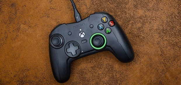 Nacon lance sa manette Revolution X Pro Controller pour Xbox et PC
